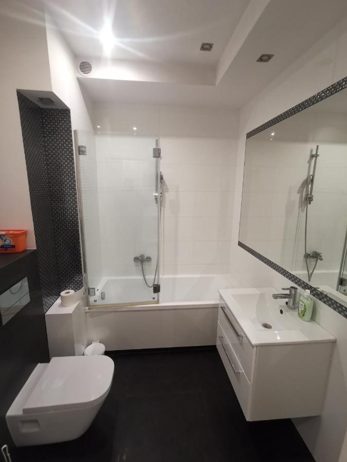 Appartement Apartament dla Ciebie à Konin  Extérieur photo